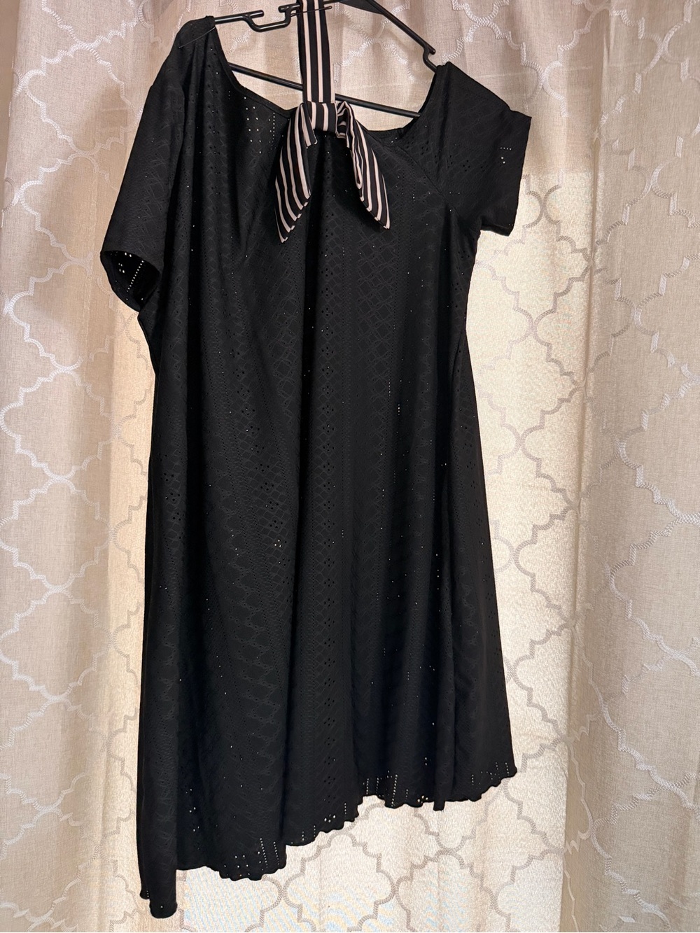 Black Eyelet Tie-Neck Casual Women’s Dress